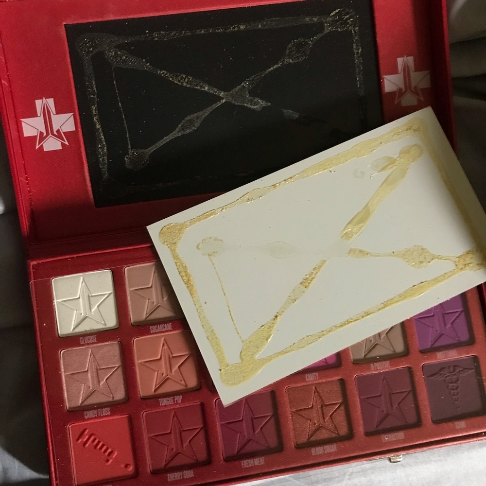 Blood sugar jeffree star eye shadow pallete